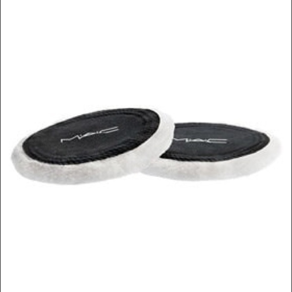 🆕 MAC Cosmetics Compact Powder Puffs (set of 2)